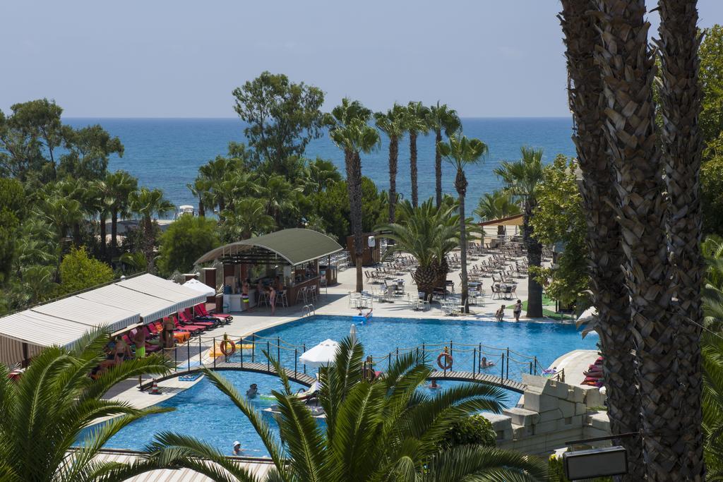 Thalia Beach Resort Hotel Ilica  Екстер'єр фото