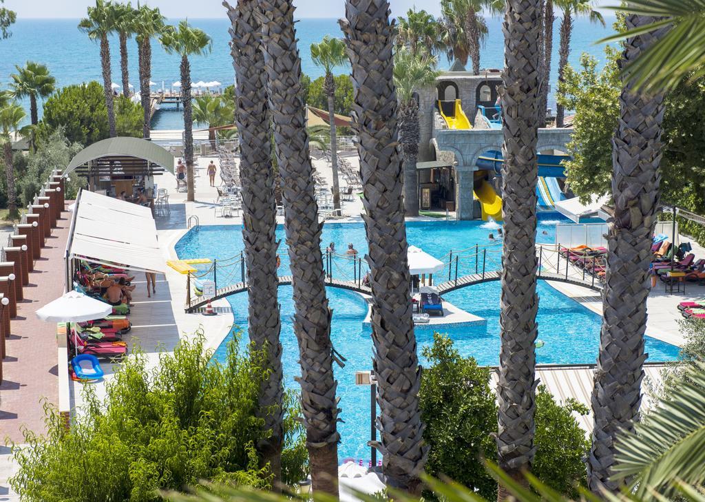 Thalia Beach Resort Hotel Ilica  Екстер'єр фото