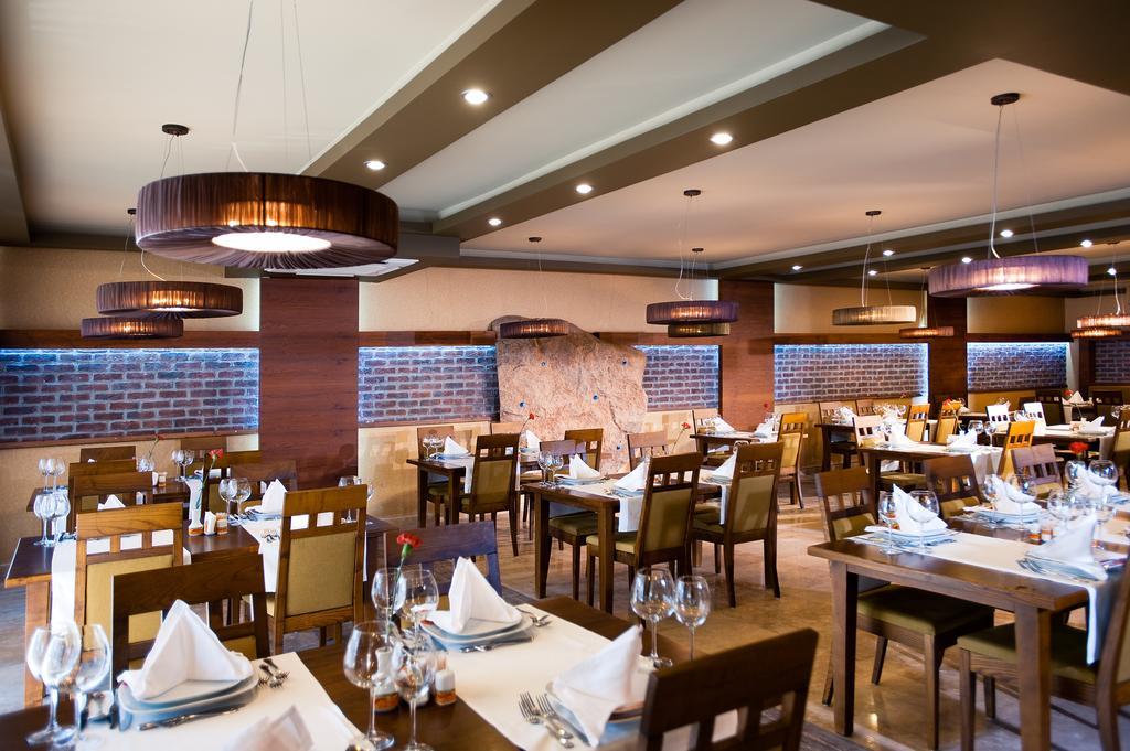 Thalia Beach Resort Hotel Ilica  Екстер'єр фото