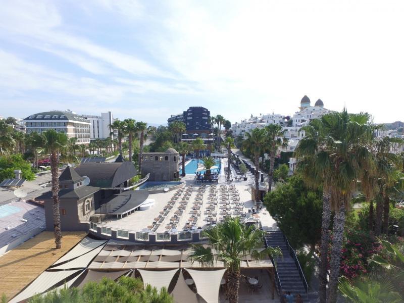 Thalia Beach Resort Hotel Ilica  Екстер'єр фото