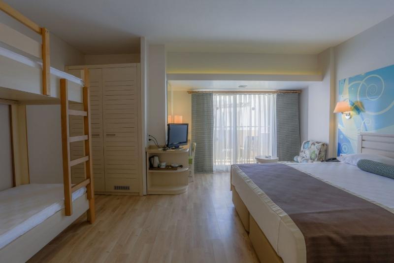 Thalia Beach Resort Hotel Ilica  Екстер'єр фото
